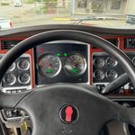 Used 2007 KENWORTH T800 at  Papé Kenworth in Portland, OR