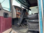 Used 1998 KENWORTH T800 at  Papé Kenworth in Portland, OR