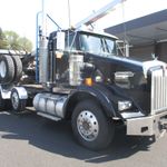 Used 2000 KENWORTH T800 at Papé Kenworth in Federal Way, WA
