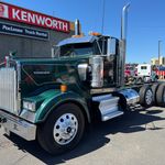 Used 2022 KENWORTH W900L at  Papé Kenworth in Portland, OR