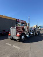 New 2027 KENWORTH W900 at  Papé Kenworth in Portland, OR
