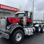 Used 2025 KENWORTH W900 at  Papé Kenworth in Portland, OR