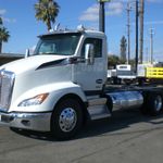 New 2024 KENWORTH T680 at Papé Kenworth in Fresno, CA