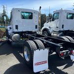 New 2025 KENWORTH T880 at Papé Kenworth in Lakewood, WA