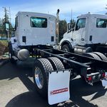 New 2025 KENWORTH T880 at Papé Kenworth in Lakewood, WA