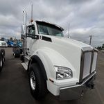 New 2025 KENWORTH T880 at Papé Kenworth in Portland, OR