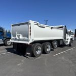 New 2026 KENWORTH T880 at  Papé Kenworth in San Leandro, CA