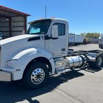 New 2025 KENWORTH T880 at Papé Kenworth in Sacramento, CA