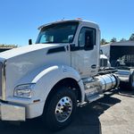 New 2025 KENWORTH T880 at Papé Kenworth in San Leandro, CA