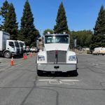 New 2026 KENWORTH T880 at Papé Kenworth in Sacramento, CA