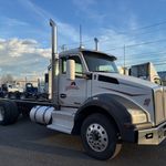 Used 2016 KENWORTH T880 at Papé Kenworth in Portland, OR