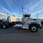 Used 2016 KENWORTH T880 at Papé Kenworth in Portland, OR