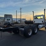 Used 2016 KENWORTH T880 at Papé Kenworth in Portland, OR