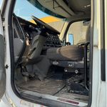 Used 2016 KENWORTH T880 at  Papé Kenworth in Portland, OR