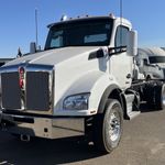 New 2025 KENWORTH T880 at Papé Kenworth in San Leandro, CA