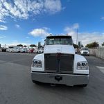 New 2026 KENWORTH T880 at Papé Kenworth in San Leandro, CA