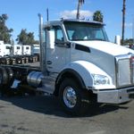 New 2024 KENWORTH T880 at Papé Kenworth in Fresno, CA