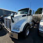 New 2025 KENWORTH T880 at Papé Kenworth in Portland, OR