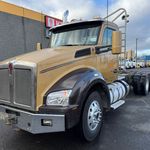 Used 2016 KENWORTH T880 at Papé Kenworth in Portland, OR