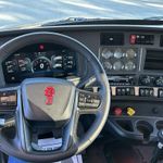 New 2025 KENWORTH T880 at Papé Kenworth in Aberdeen, WA