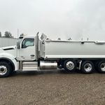New 2026 KENWORTH T880 at Papé Kenworth in Anderson, CA
