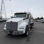 New 2026 KENWORTH T880 at Papé Kenworth in Federal Way, WA