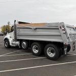 New 2026 KENWORTH T880 at Papé Kenworth in Federal Way, WA