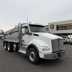 New 2026 KENWORTH T880 at Papé Kenworth in Federal Way, WA
