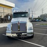 New 2025 KENWORTH T880 at Papé Kenworth in Federal Way, WA