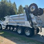 New 2025 KENWORTH T880 at Papé Kenworth in Marysville, WA