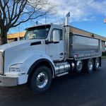 New 2024 KENWORTH T880 at Papé Kenworth in Eugene, OR