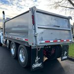 New 2024 KENWORTH T880 at Papé Kenworth in Eugene, OR