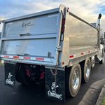 New 2024 KENWORTH T880 at Papé Kenworth in Eugene, OR