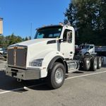 New 2025 KENWORTH T880 at Papé Kenworth in Marysville, WA