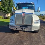 New 2026 KENWORTH T880 at Papé Kenworth in Medford, OR