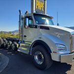 New 2026 KENWORTH T880 at Papé Kenworth in Medford, OR