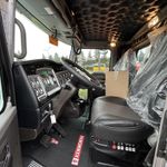 New 2025 KENWORTH T800 at Papé Kenworth in Federal Way, WA