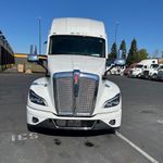 New 2025 KENWORTH T680 at Papé Kenworth in Sacramento, CA