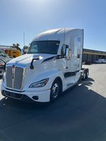 New 2027 KENWORTH T680 at  Papé Kenworth in Sacramento, CA