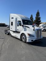 New 2027 KENWORTH T680 at  Papé Kenworth in Sacramento, CA