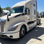 New 2025 KENWORTH T680 at Papé Kenworth in Morgan Hill, CA