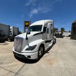 New 2025 KENWORTH T680 at Papé Kenworth in Morgan Hill, CA