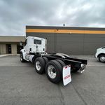 New 2025 KENWORTH T880 at Papé Kenworth in San Leandro, CA