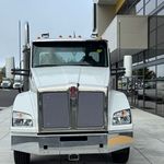 New 2025 KENWORTH T880 at Papé Kenworth in Ferndale, WA