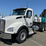 New 2024 KENWORTH T880 at Papé Kenworth in Sacramento, CA