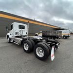 New 2024 KENWORTH T880 at Papé Kenworth in San Leandro, CA