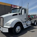 Used 2017 KENWORTH T880 at  Papé Kenworth in Portland, OR