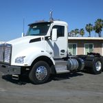 New 2024 KENWORTH T880 at  Papé Kenworth in Fresno, CA