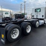 Used 2022 KENWORTH T880 at Papé Kenworth in Portland, OR