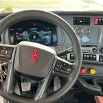 New 2025 KENWORTH T880 at Papé Kenworth in Medford, OR